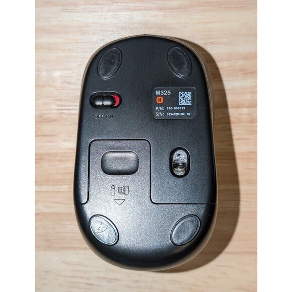 Logitech M325 Wireless Mouse w/ Receiver Designed For Web Scrolling Light Silver - Picture 4 of 6